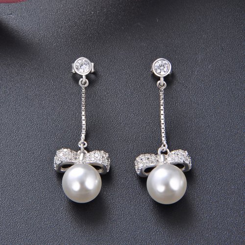 Pearl Silver Dangle Earring